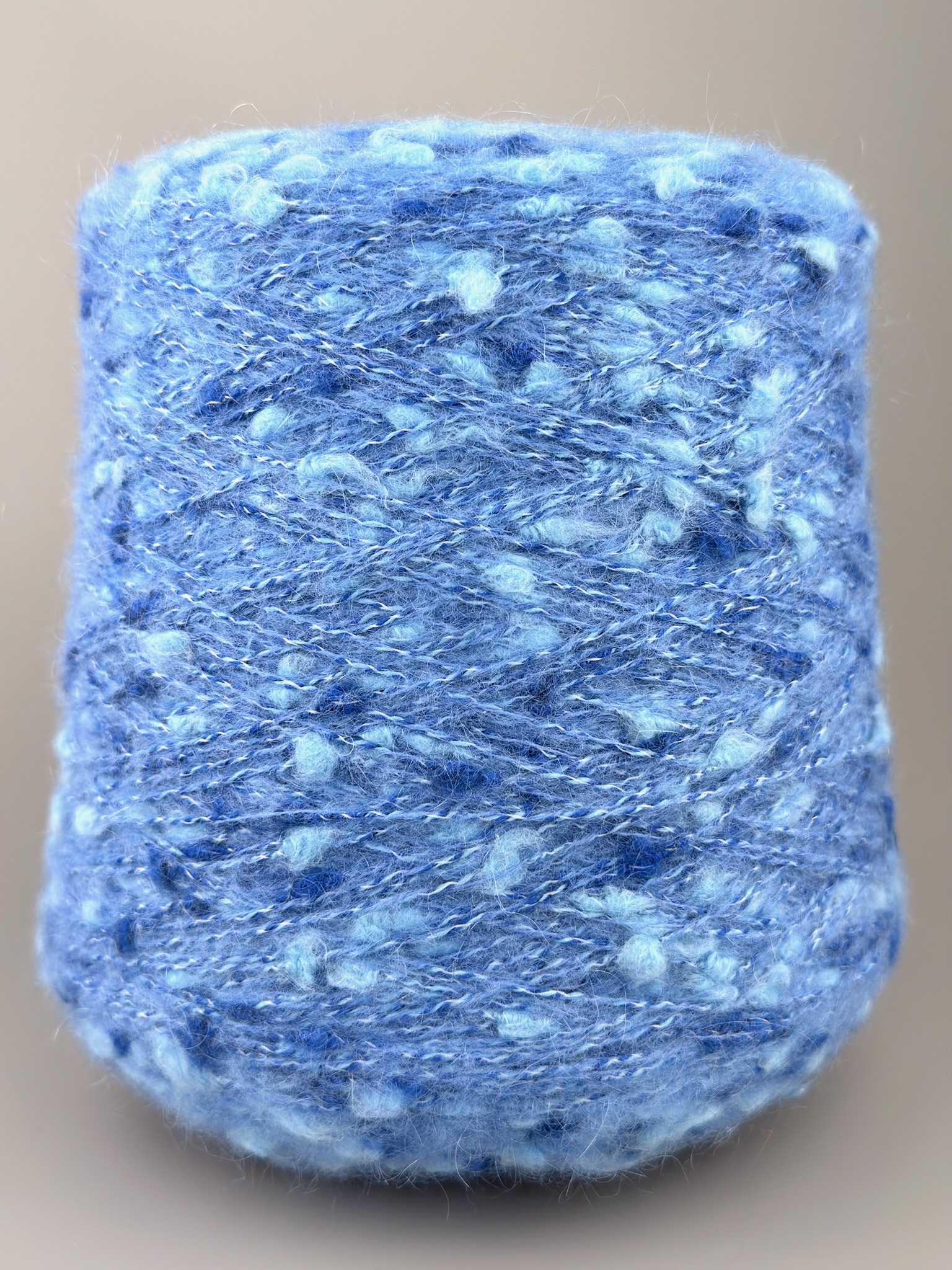 New Mill Fuego Nm 2500 – Fantasiegarn Bouclé mit Kaschmir, Wolle und Kid Mohair col. Blau foto 2